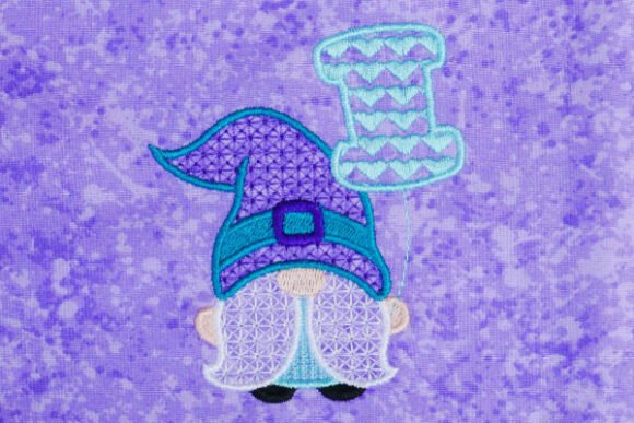 Gnome with “I” Balloon Embroidery Design Review